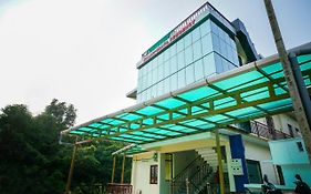 Kalapurayil Residency